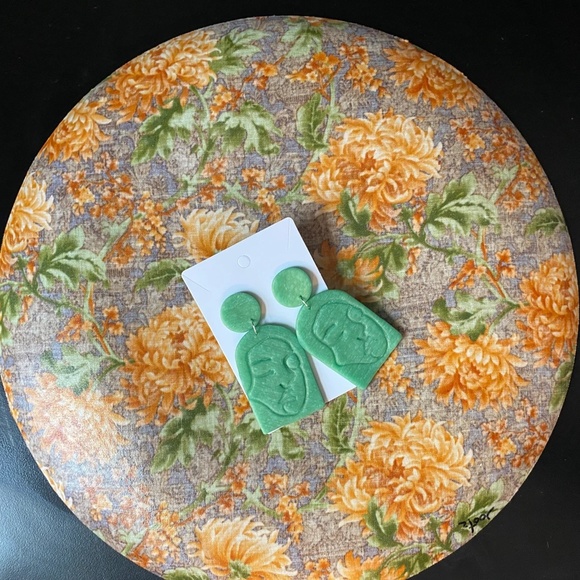 Handmade Clay Earrings | Face Outline Statue | Mint Green | Push Backs - Picture 2 of 6